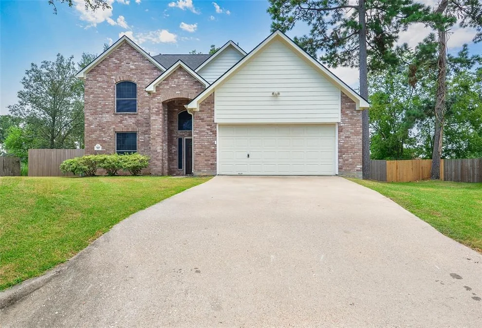 Unit for sale at 707 Razee, Crosby, TX 77532
