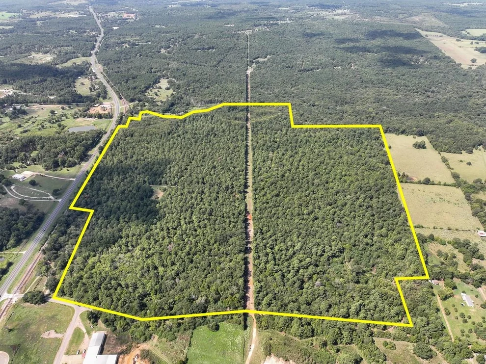 Unit for sale at 2 County Road 3302, Jacksonville, TX 75766