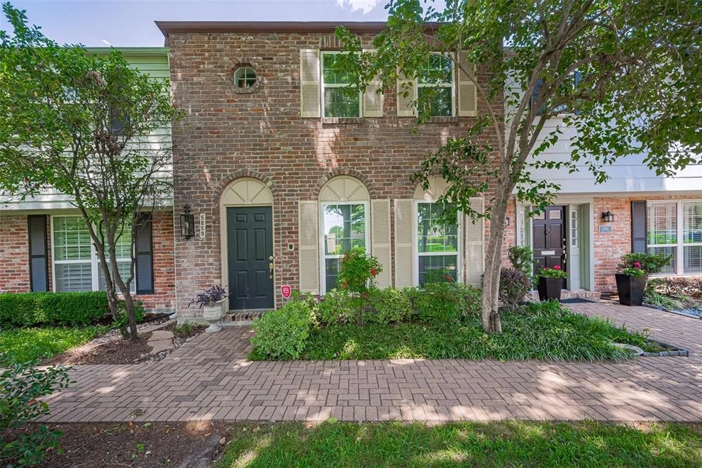 Unit for sale at 5859 Valley Forge Drive, Houston, TX 77057