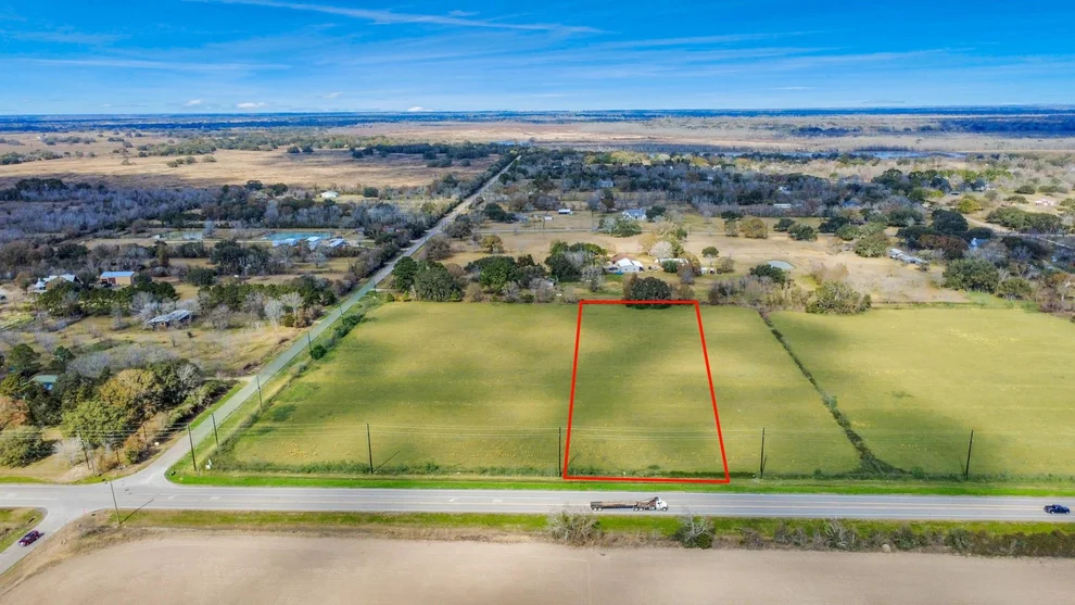 Unit for sale at 00000 Fm 1462, Damon, TX 77430