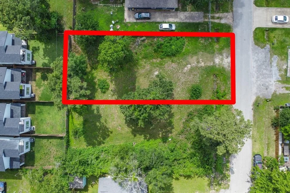 Unit for sale at 2407 Cliffdale Street, Houston, TX 77091