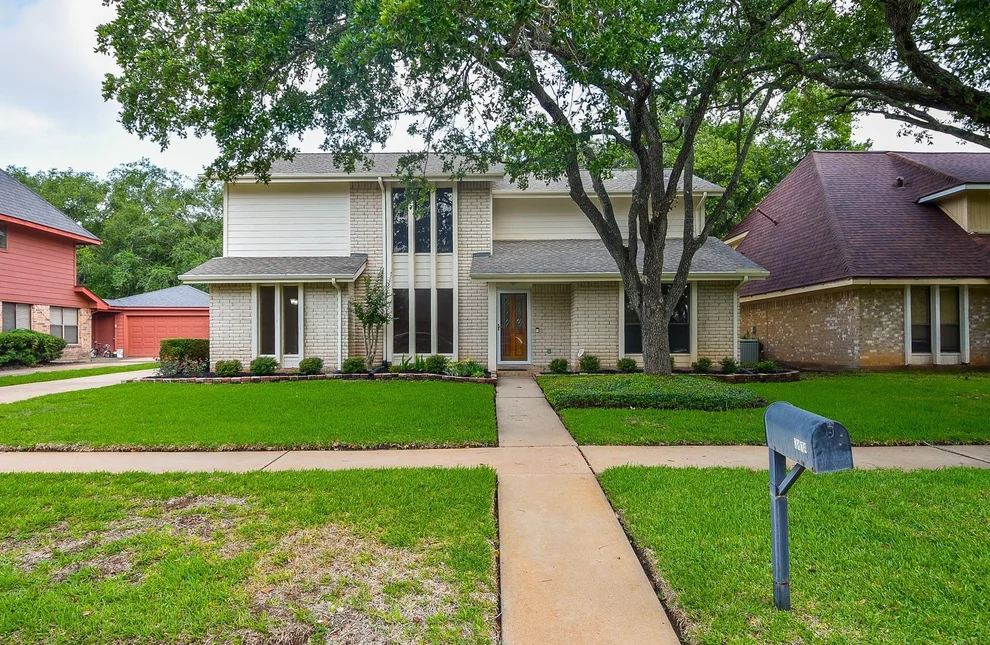 Unit for sale at 2814 River Birch Drive, Sugar Land, TX 77479
