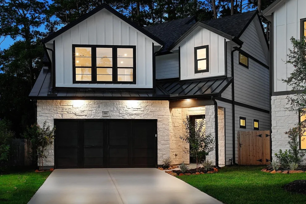 Unit for sale at 38 Honeycomb Ridge Place, The Woodlands, TX 77380