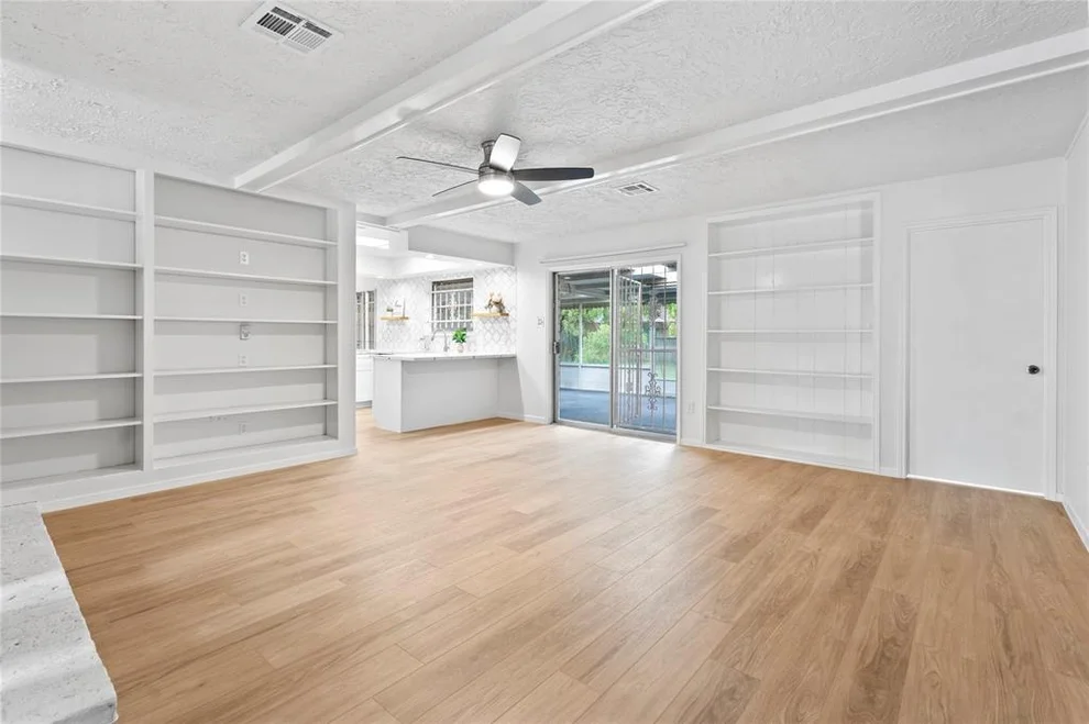 Unit for sale at 7019 Pyron Way, Houston, TX 77036