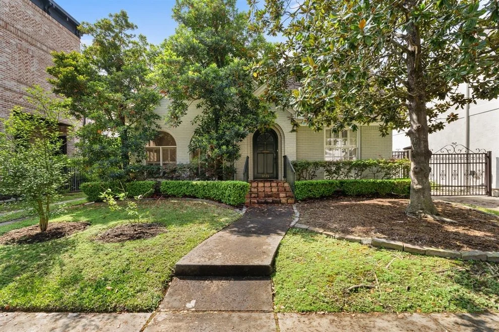 Unit for sale at 3023 Nottingham Street, Houston, TX 77005