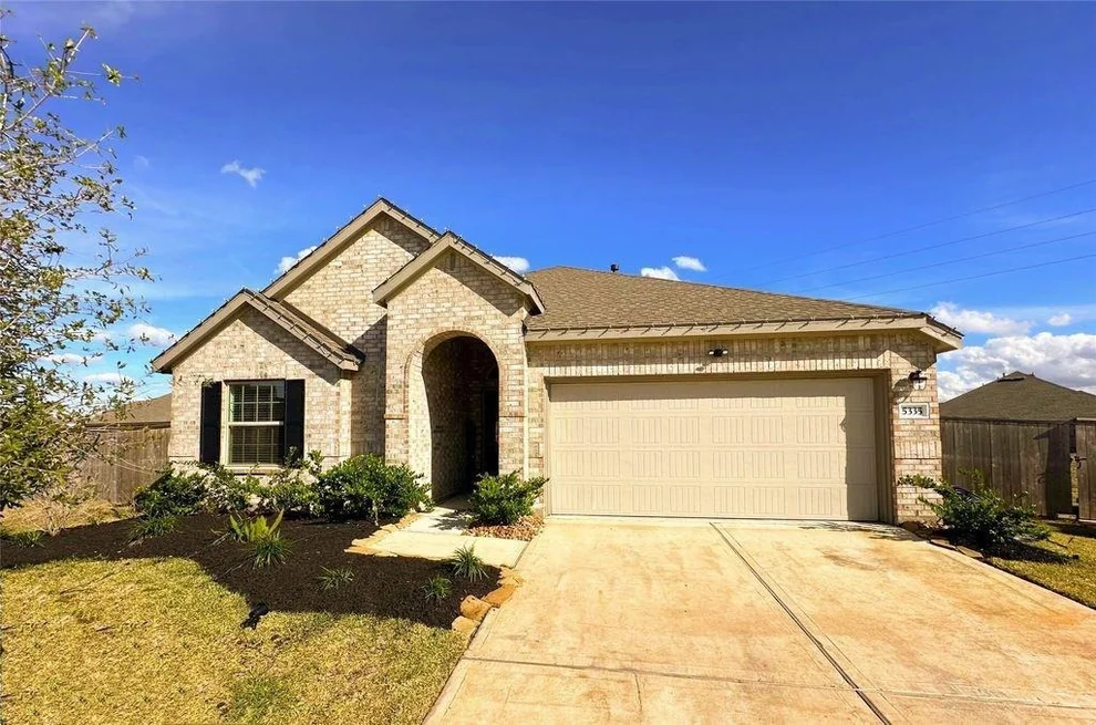 Unit for sale at 5335 Winding Stream Drive, Rosenberg, TX 77469