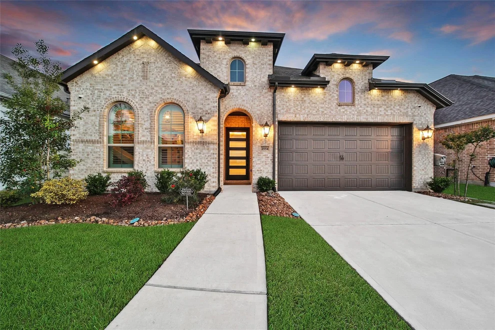 Unit for sale at 2554 Forbidden Fig Row, Manvel, TX 77578