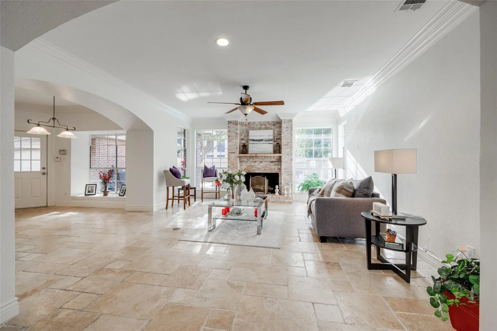 Unit for sale at 5534 Honor Drive, Houston, TX 77041
