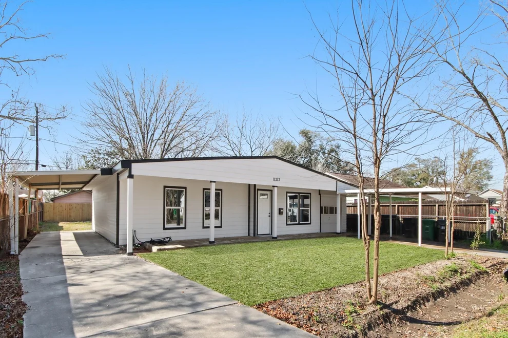 Unit for sale at 11213 Bannister Lane, Houston, TX 77076