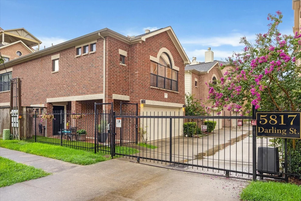 Unit for sale at 5817 Darling Street, Houston, TX 77007