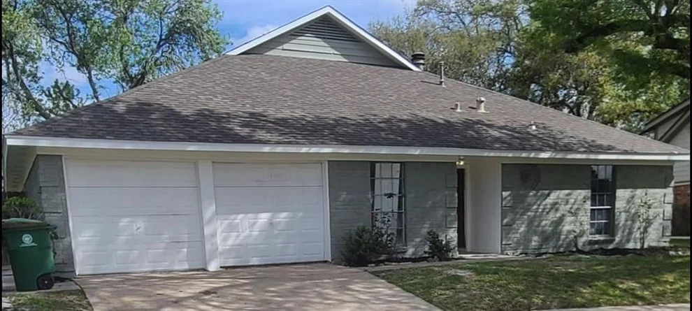 Unit for sale at 4018 Tidewater Drive, Houston, TX 77045