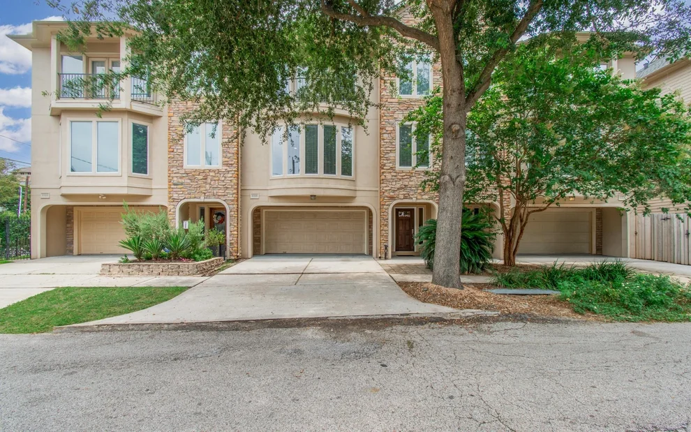 Unit for sale at 1318 Goliad Street, Houston, TX 77007