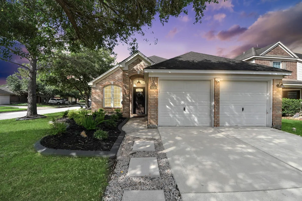 Unit for sale at 9210 Sunlit Park Drive, Humble, TX 77396