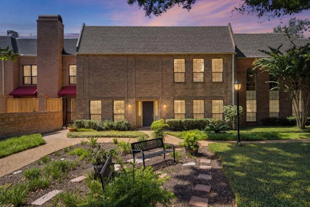 Unit for sale at 5426 John Dreaper Drive, Houston, TX 77056