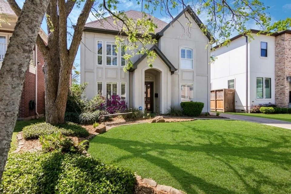 Unit for sale at 4425 Darsey Street, Bellaire, TX 77401
