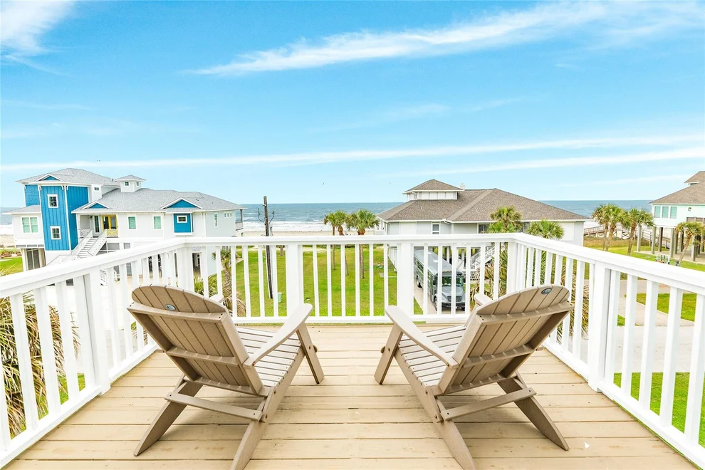 Unit for sale at 18302 E De Vaca, Galveston, TX 77554