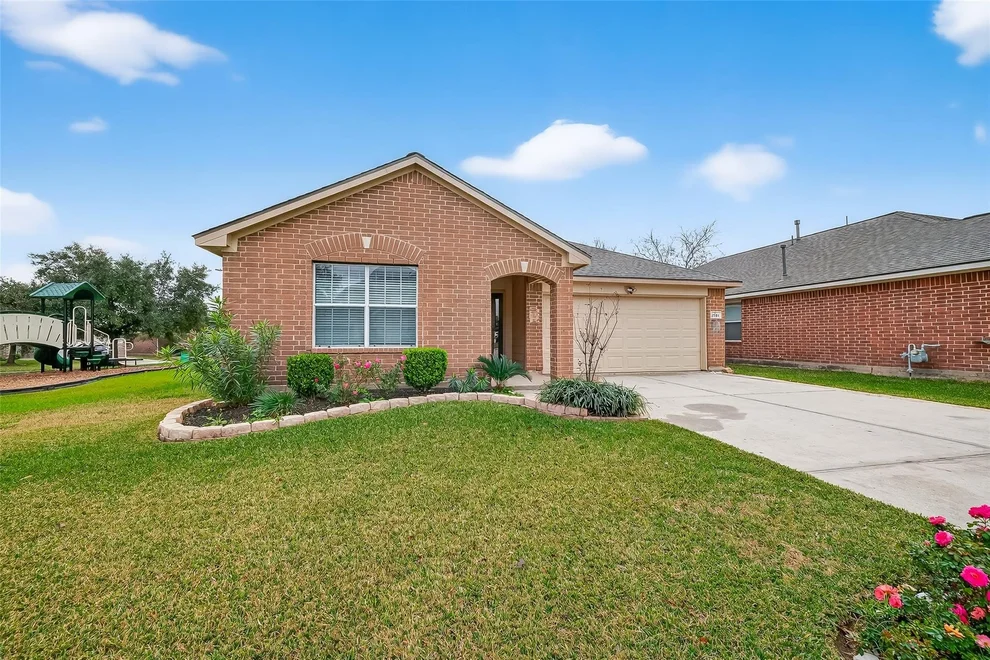 Unit for sale at 25311 Barmby Drive, Tomball, TX 77375