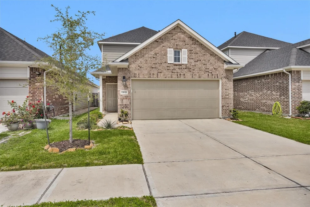 Unit for sale at 11833 Beachberry Drive, Houston, TX 77034