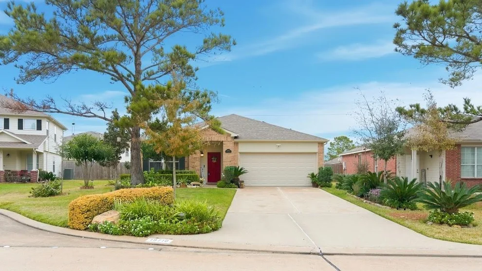 Unit for sale at 19710 Yaupon Ranch Drive, Cypress, TX 77433