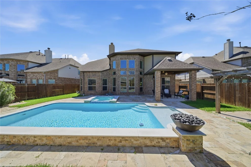 Unit for sale at 9707 Lauren Briar Lane, Humble, TX 77396