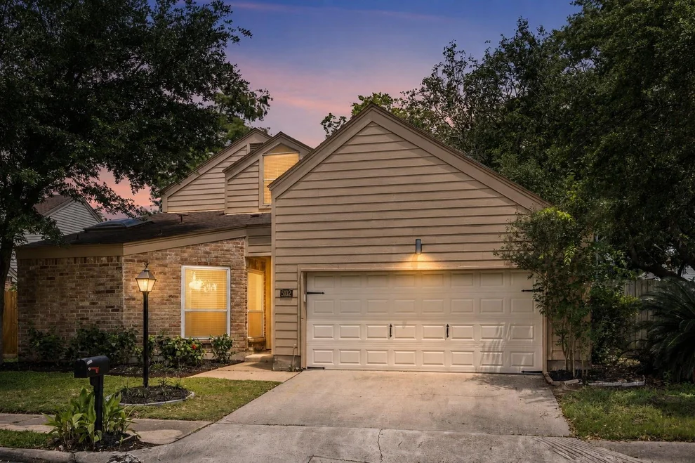 Unit for sale at 5102 Birchmont Drive, Houston, TX 77091