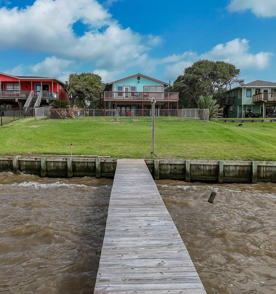 Unit for sale at 2116 W Bayshore Drive, Palacios, TX 77465