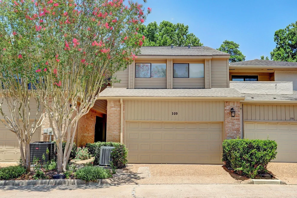 Unit for sale at 12625 Memorial Drive, Houston, TX 77024
