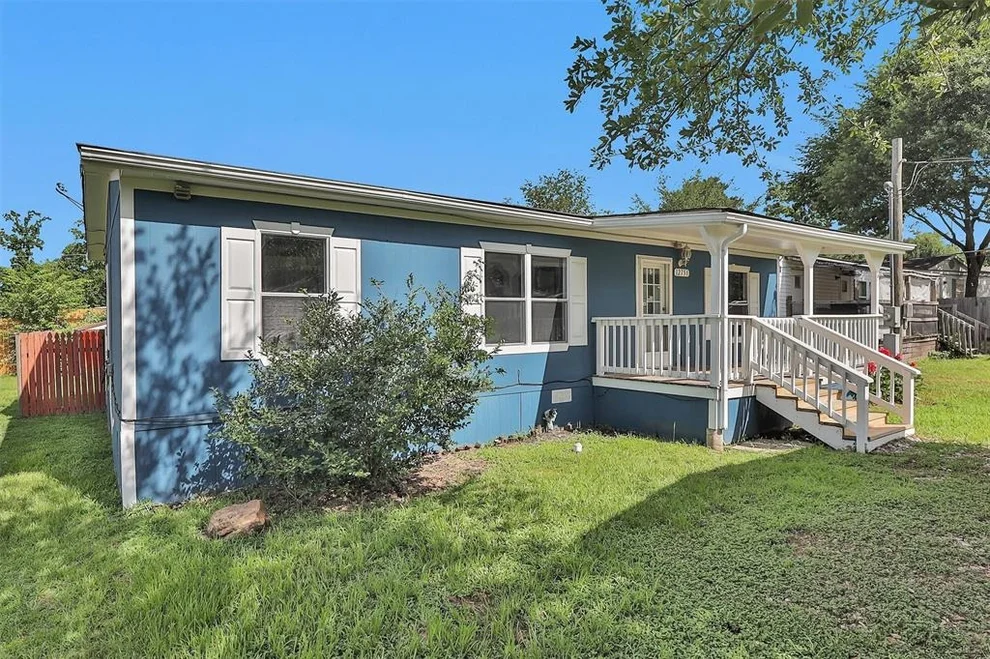 Unit for sale at 12751 Paradise View Court W, Willis, TX 77318