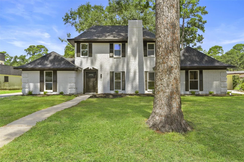 Unit for sale at 3834 Gladeridge Drive, Houston, TX 77068