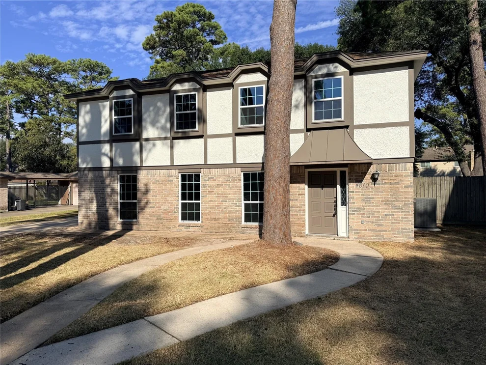Unit for sale at 4810 Theall Road, Houston, TX 77066