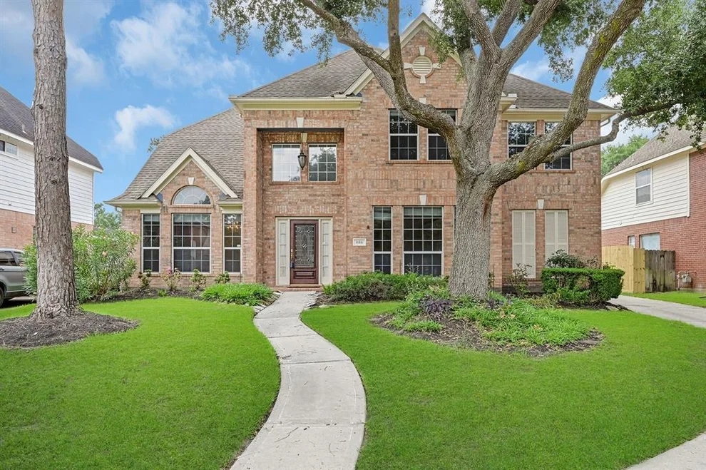 Unit for sale at 1606 Barrington Hills Lane, Katy, TX 77450