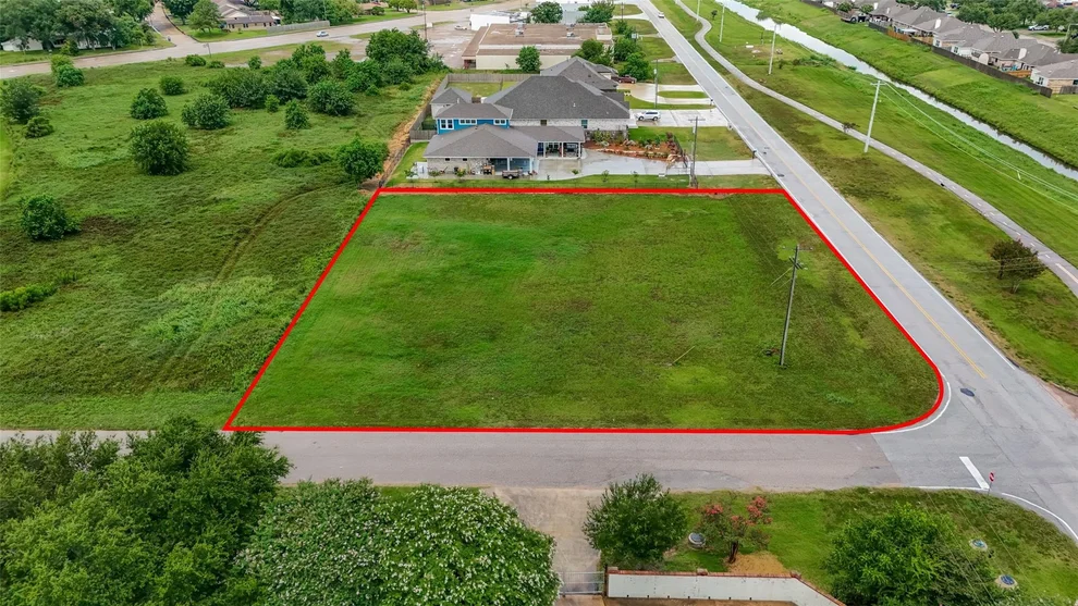 Unit for sale at 0 25th Avenue N, Texas City, TX 77590