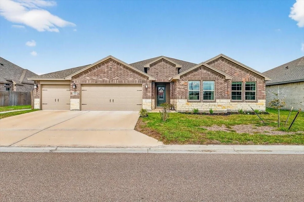 Unit for sale at 7921 Rancho Vista Boulevard W, Corpus Christi, TX 78414