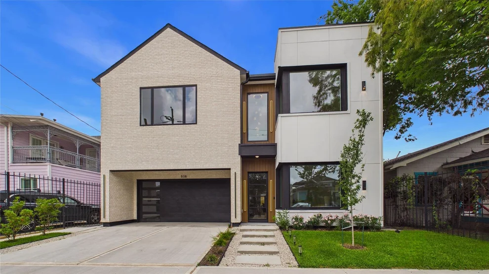 Unit for sale at 508 Willard Street, Houston, TX 77006
