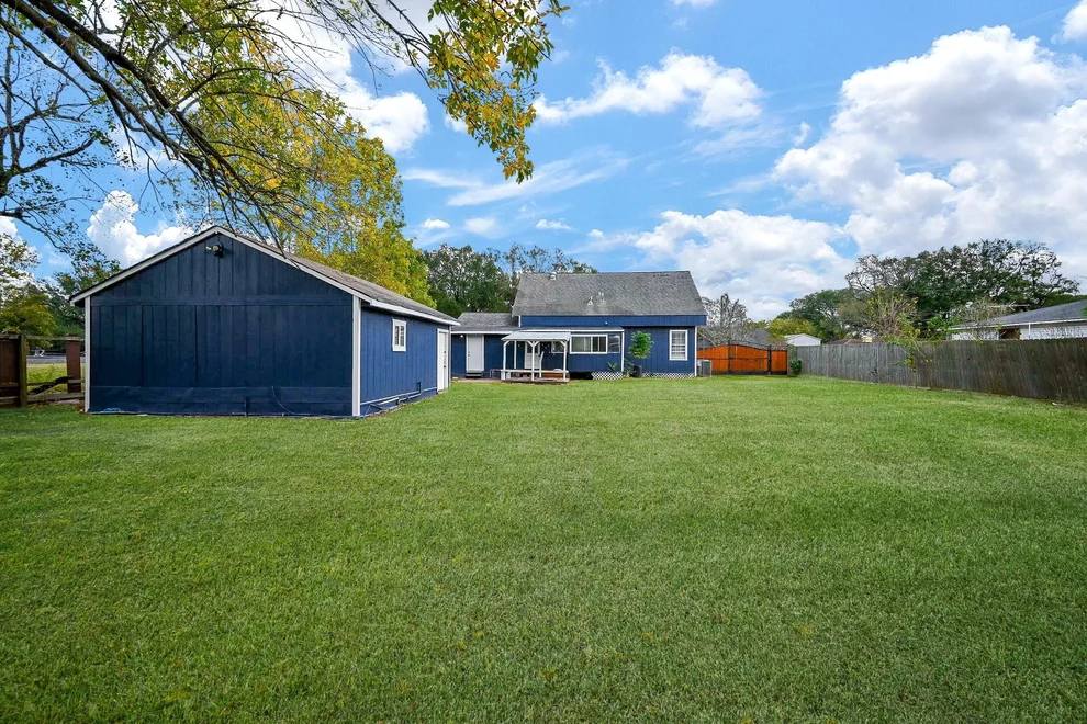 Unit for sale at 2806 Dupont Street, Pasadena, TX 77503