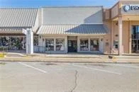 Unit for sale at 125 W Buck St, Caldwell, TX 77836