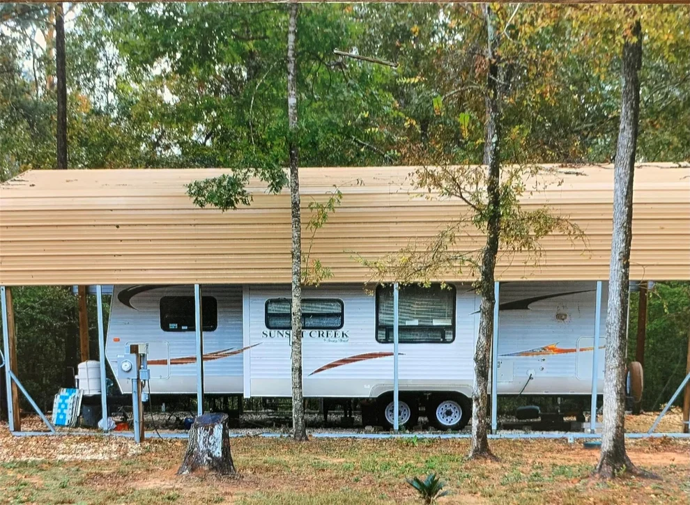 Unit for sale at 190 Water Oak Drive, Point Blank, TX 77364