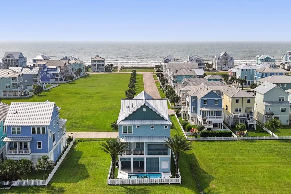 Unit for sale at 11434 Starfish Lane, Galveston, TX 77554