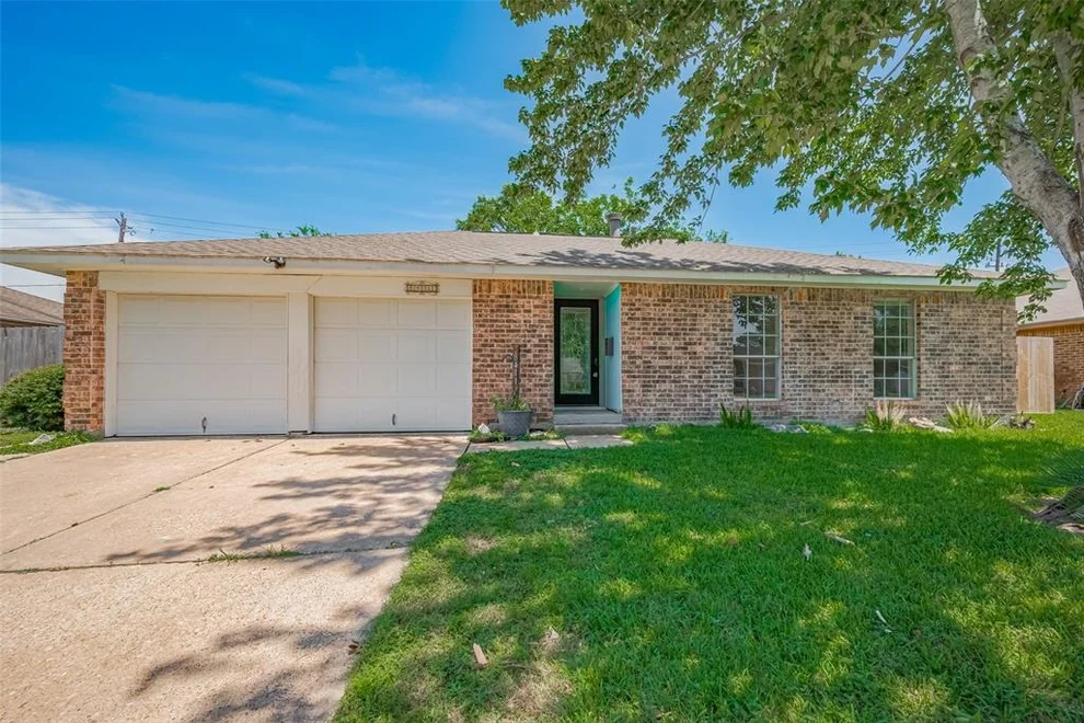 Unit for sale at 8411 Misty Vale Lane, Houston, TX 77075