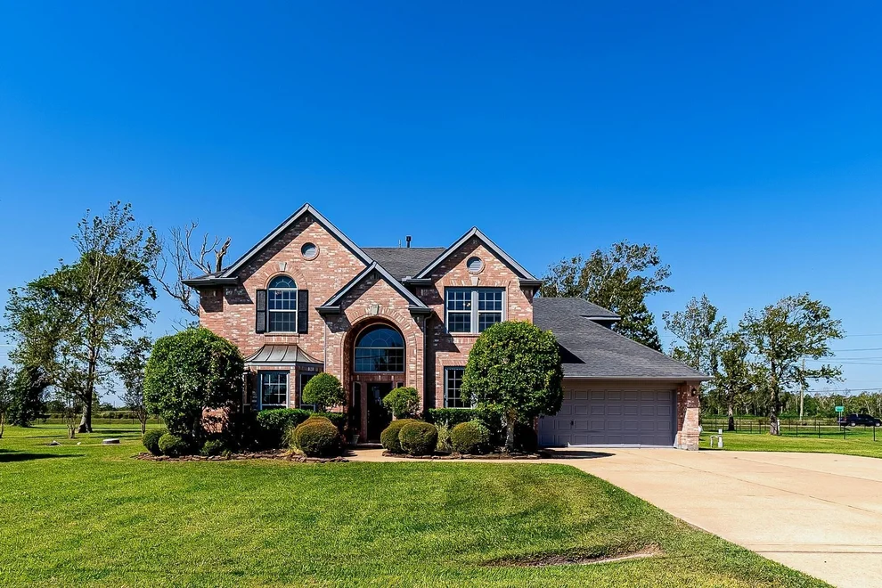 Unit for sale at 8991 Water Point Drive, Beach City, TX 77523