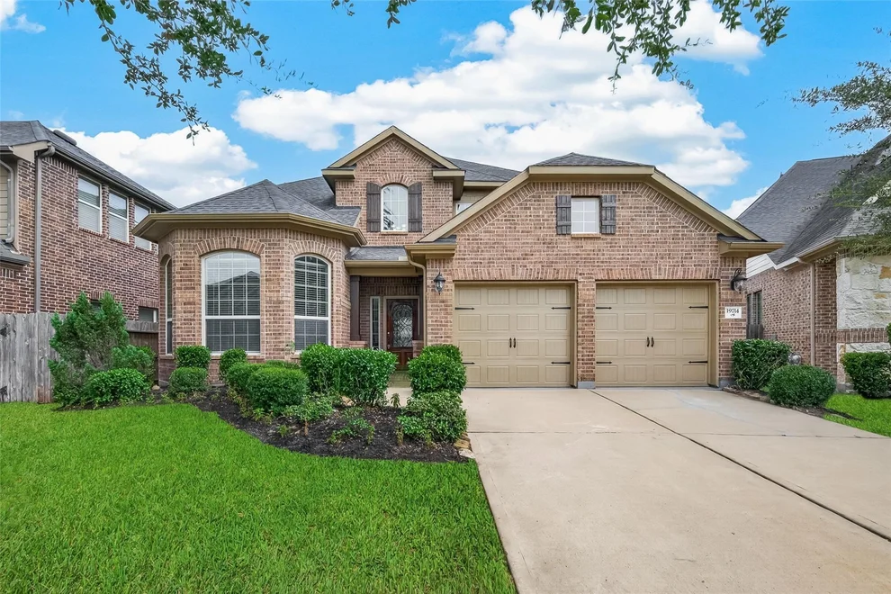 Unit for sale at 19714 Terrace Cliff Court, Richmond, TX 77407