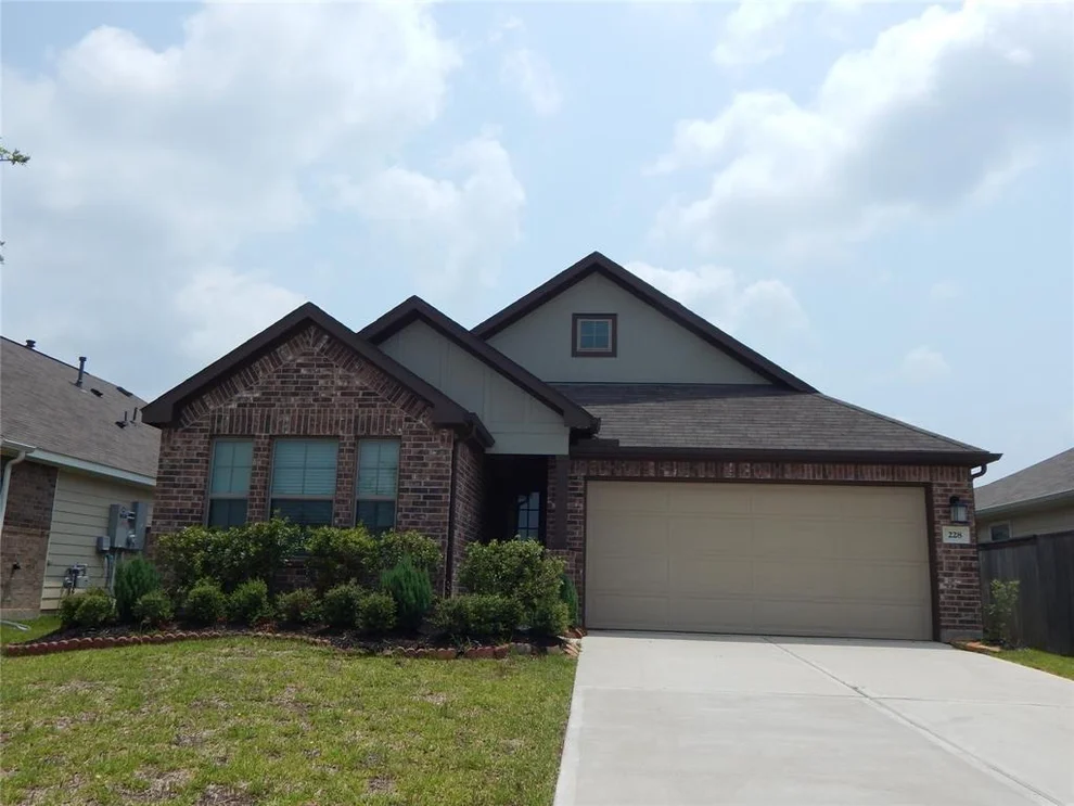 Unit for sale at 228 Rustic Ridge Circle, Magnolia, TX 77354