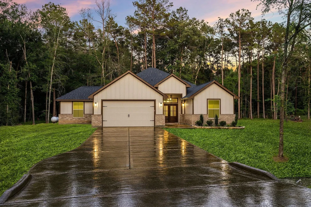 Unit for sale at 19991 Northfork Drive, Porter, TX 77365