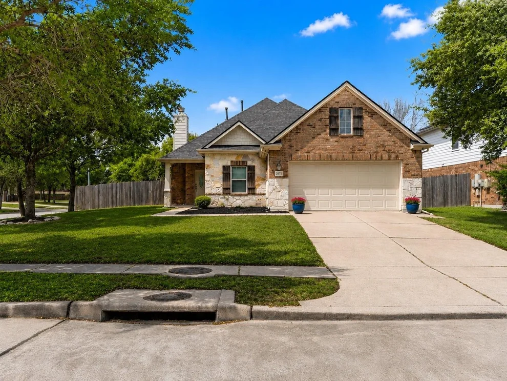 Unit for sale at 2018 Knoll Oak Lane, Richmond, TX 77469