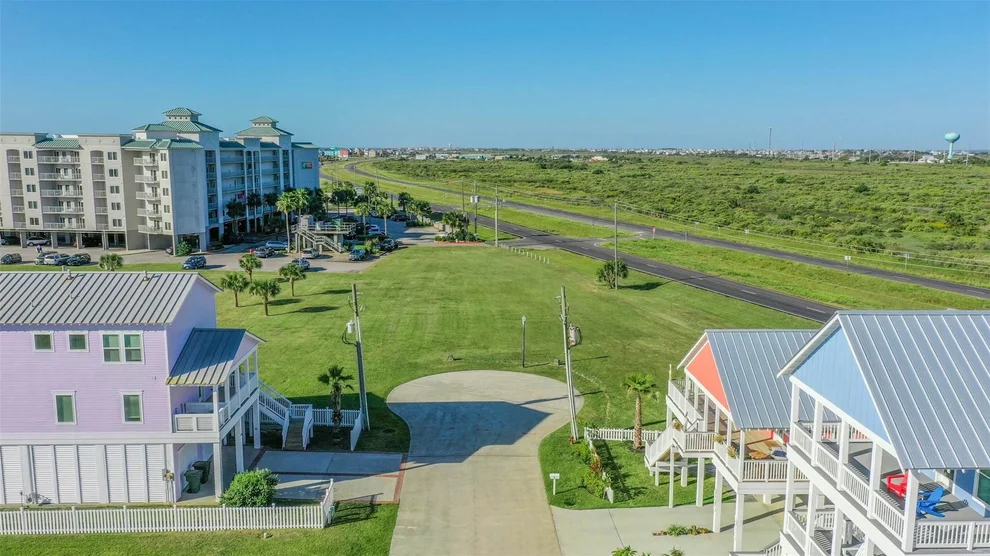 Unit for sale at 11727 Opihi, Galveston, TX 77554