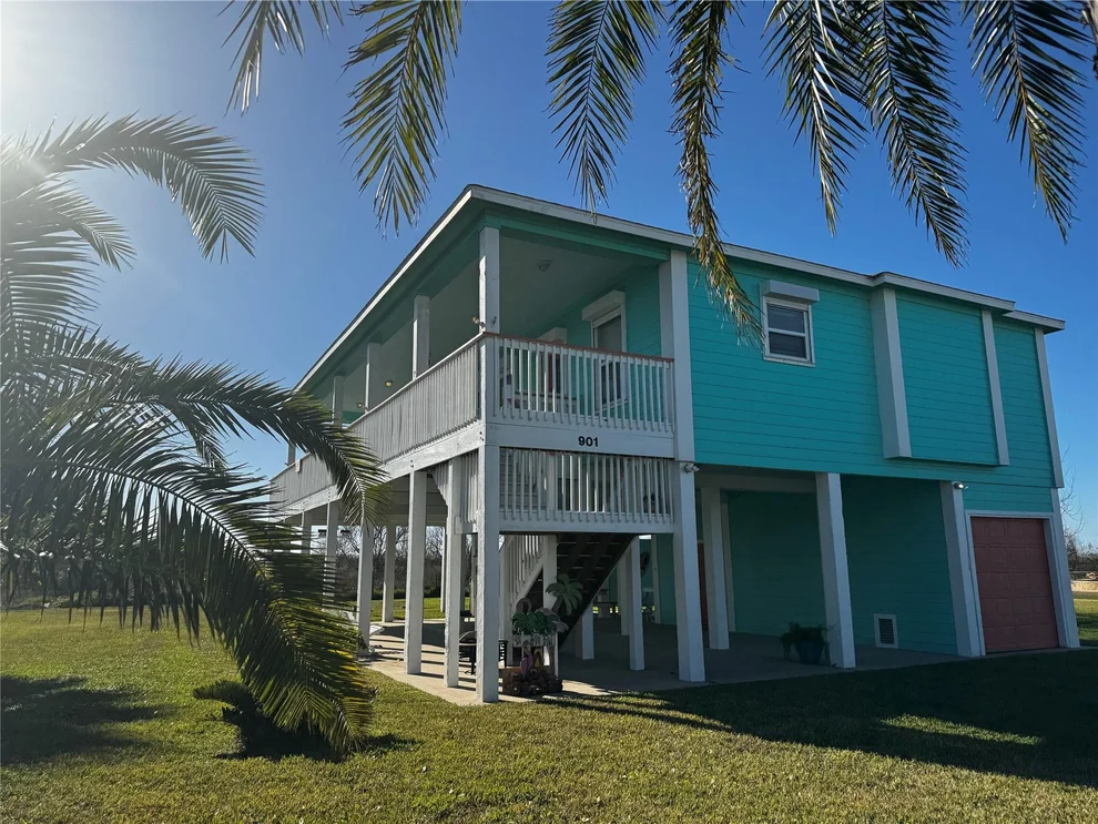 Unit for sale at 901 Helen Boulevard, Crystal Beach, TX 77650