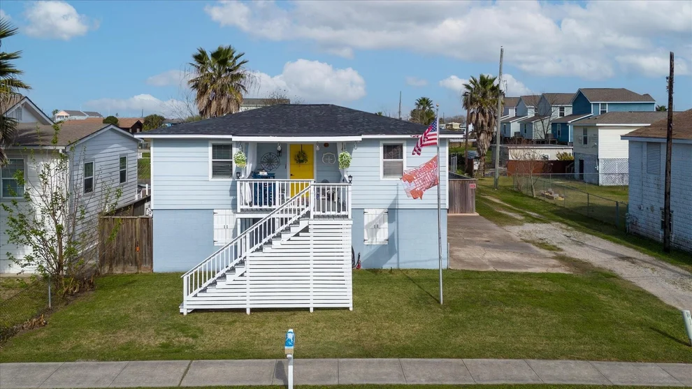 Unit for sale at 2210 67th Street, Galveston, TX 77551