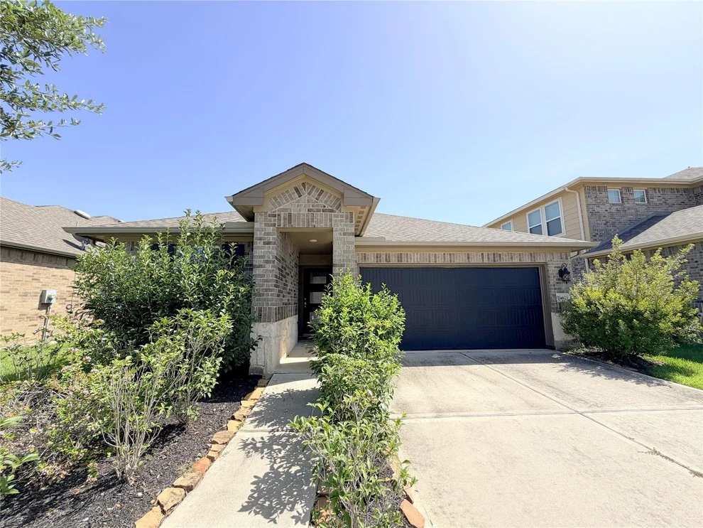 Unit for sale at 24623 Dover Bend Way, Richmond, TX 77406