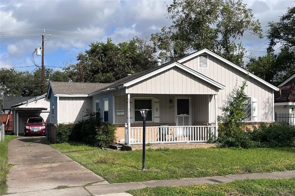 Unit for sale at 839 E 26th Street, Houston, TX 77009