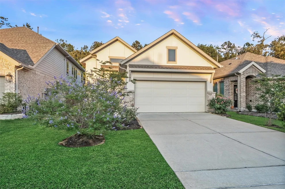 Unit for sale at 17435 Vino Vines Lane, Conroe, TX 77302